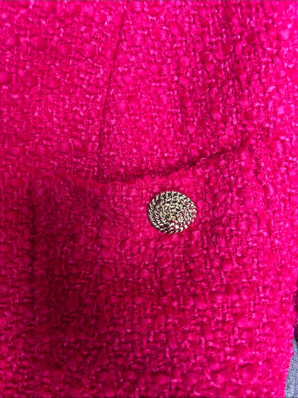 L'ATISTE Hot Pink Bouclé Cropped Blazer with Gold Buttons - Picture 7 of 7